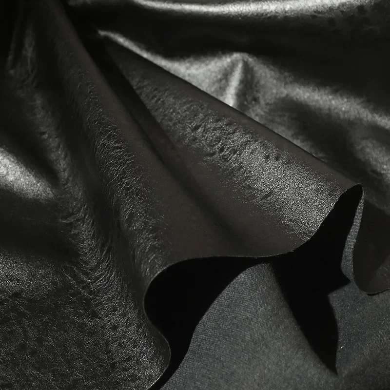 High Quality Black Matt Faux Leather PU Fabric Material for Clothes Shorts Knit Spandex Backing
High Quality Black Matt Faux Leather PU Fabric Material for Clothes Shorts Knit Spandex Backing