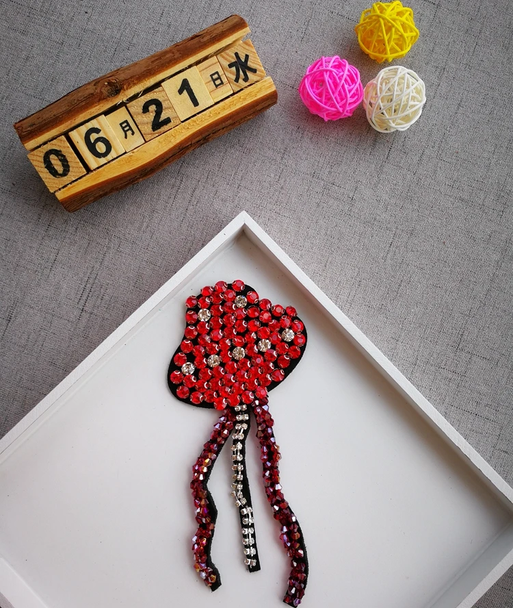 

red jellyfish rhinestone beaded patches embroidered sew on patch applique jacket patches for clothes parches para la ropa