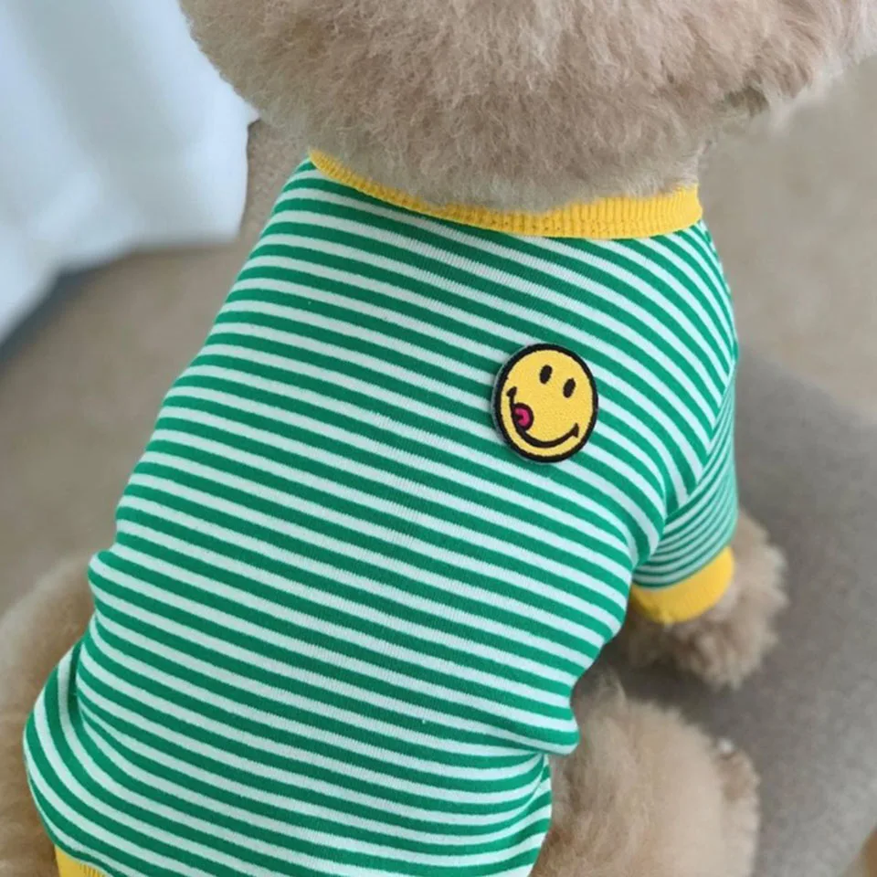 Dog Plaid T-shirt - Cute Smiley Face Dog Plaid T-shirt - Cute Smiley Face