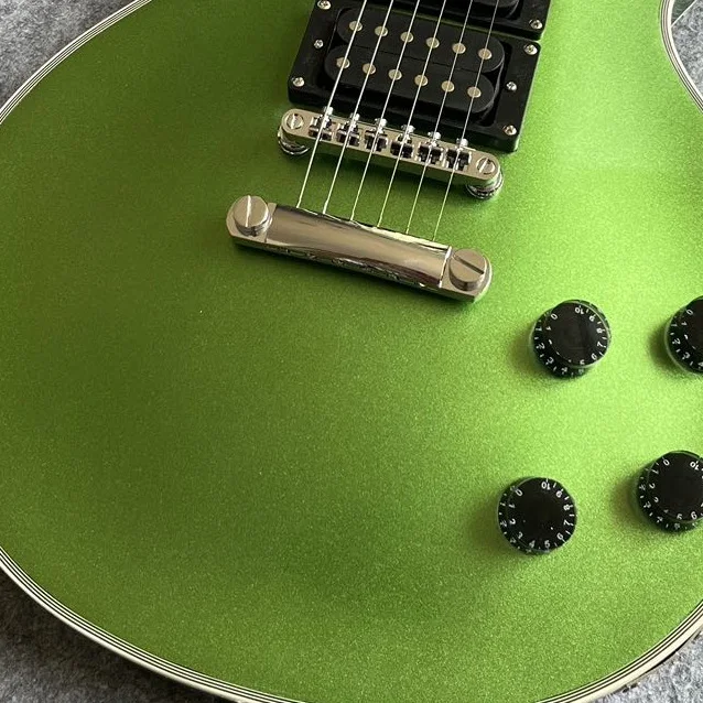 G custom 6-string electric guitar, A-grade flame maple veneer, rose wood 22 tone, in stock, free shipping
G custom 6-string electric guitar, A-grade flame maple veneer, rose wood 22 tone, in stock, free shipping