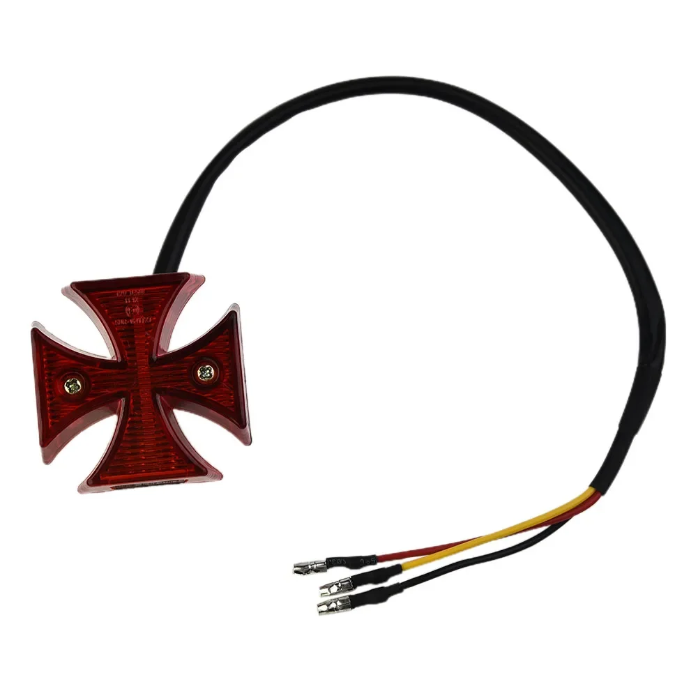 Brake Motorcycle Tail Light Running Maltese Cross LED Rear License Universal Quads Chrome ABS Choppers Dirt Bike
Brake Motorcycle Tail Light Running Maltese Cross LED Rear License Universal Quads Chrome ABS Choppers Dirt Bike