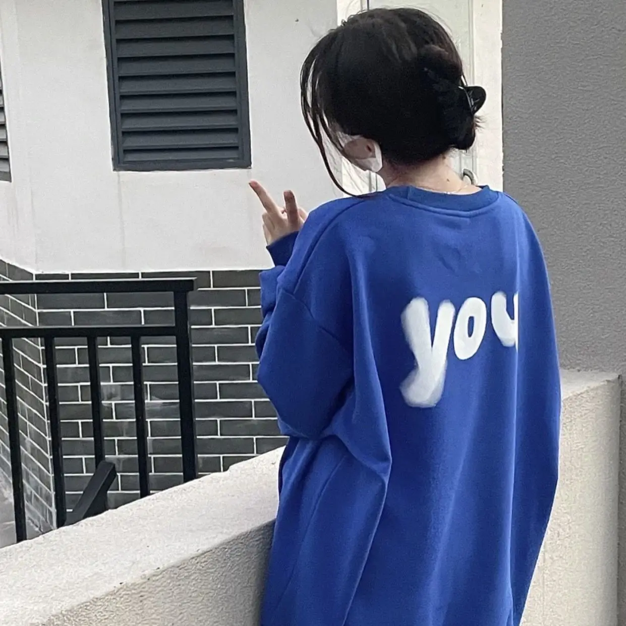 Klein Blue Round Neck Sweatshirt Letter Printed Pullover Couple's Clothing Versatile Autumn and Winter Padded Long Sleeve Tops
Klein Blue Round Neck Sweatshirt Letter Printed Pullover Couple's Clothing Versatile Autumn and Winter Padded Long Sleeve Tops