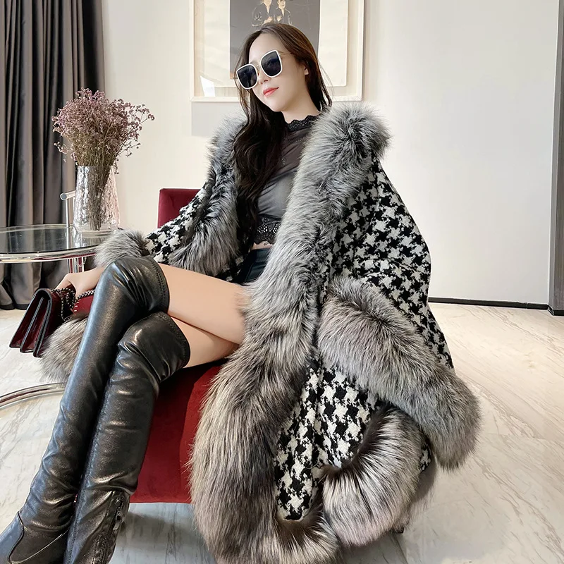 

Faux Fox Fur Women Coats Cloak Full Sleeve Print Plaid Splice Elegant Cape Open Stitch Mid Length Coat Ladies Winter 2024