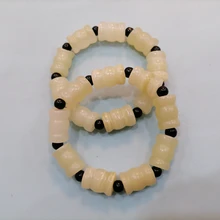 Natural White Jade Hand Carved Bucket Bead Bracelet Fashion Boutique Jewelry Men's and Women's Wood Grain Bracelet Gift 
Natural White Jade Hand Carved Bucket Bead Bracelet Fashion Boutique Jewelry Men's and Women's Wood Grain Bracelet Gift