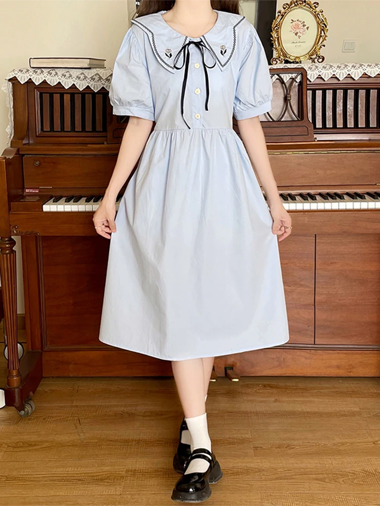 Летнее платье в стиле девушки Мори в стиле преппи с милой вышивкой воротник Питер Пэн свободные модные ретро платья-трапеции с пышными рукавами
Летнее платье в стиле девушки Мори в стиле преппи с милой вышивкой воротник Питер Пэн свободные модные ретро платья-трапеции с пышными рукавами