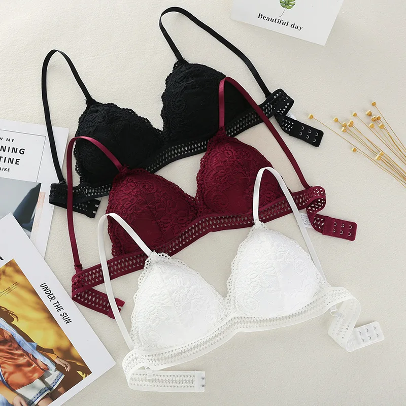 Lace Underwear Female Thin Section Bra Solid Color Embroidery Hollow Tube Top Black/RedWhite 3 Colors
Lace Underwear Female Thin Section Bra Solid Color Embroidery Hollow Tube Top Black/RedWhite 3 Colors