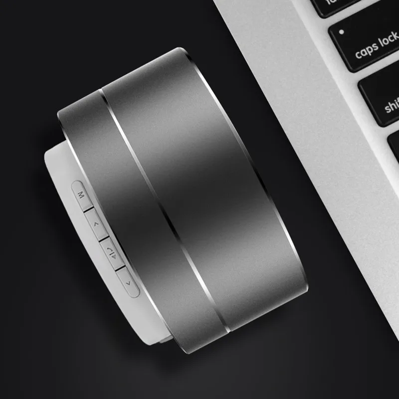 Minialtavoz de Metal con Bluetooth, inalámbrico, portátil, Audio para coche, luz LED, Subwoofer, soporte portátil, tarjeta TF, carga USB para PC y portátil Minialtavoz de Metal con Bluetooth, inalámbrico, portátil, Audio para coche, luz LED, Subwoofer, soporte portátil, tarjeta TF, carga USB para PC y portátil