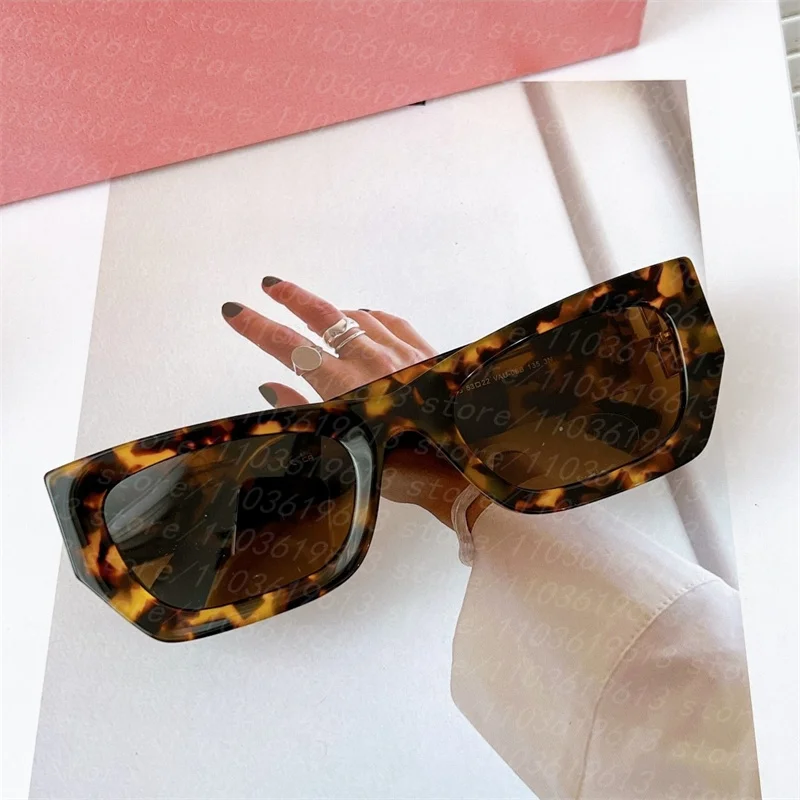 Women Sunglasses 496278 Acetate Square Black Sunglasses Retro Vintage Colored Sunglases Aesthetic Trendy Sun Glasses with Box
Women Sunglasses 496278 Acetate Square Black Sunglasses Retro Vintage Colored Sunglases Aesthetic Trendy Sun Glasses with Box