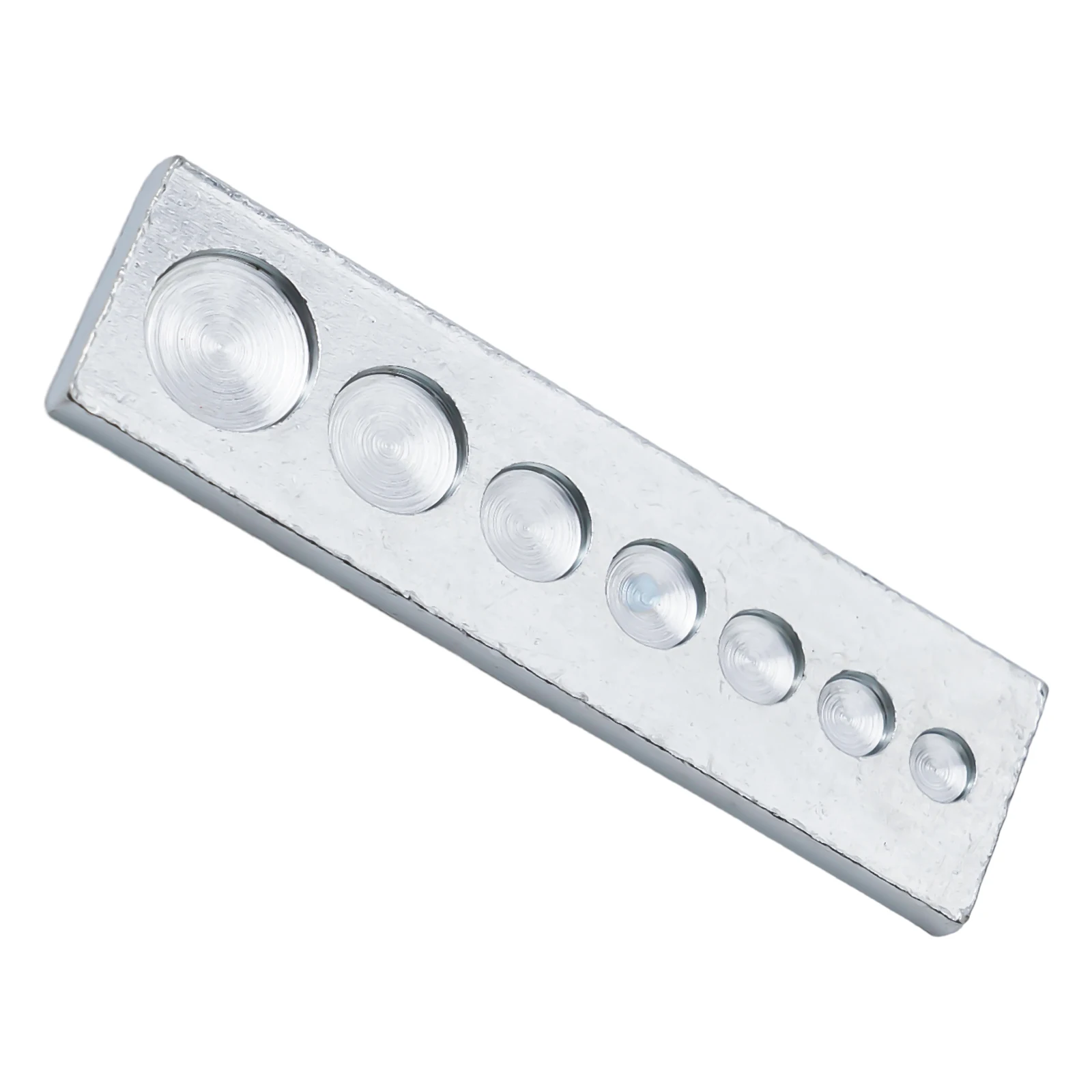 1PC Bottom Plate Hole Punch Snap Button Leather Craft Tools Rivet Setter Base 6/7/8/9/10/12/15mm Carbon Steel For Leather Craft
1PC Bottom Plate Hole Punch Snap Button Leather Craft Tools Rivet Setter Base 6/7/8/9/10/12/15mm Carbon Steel For Leather Craft