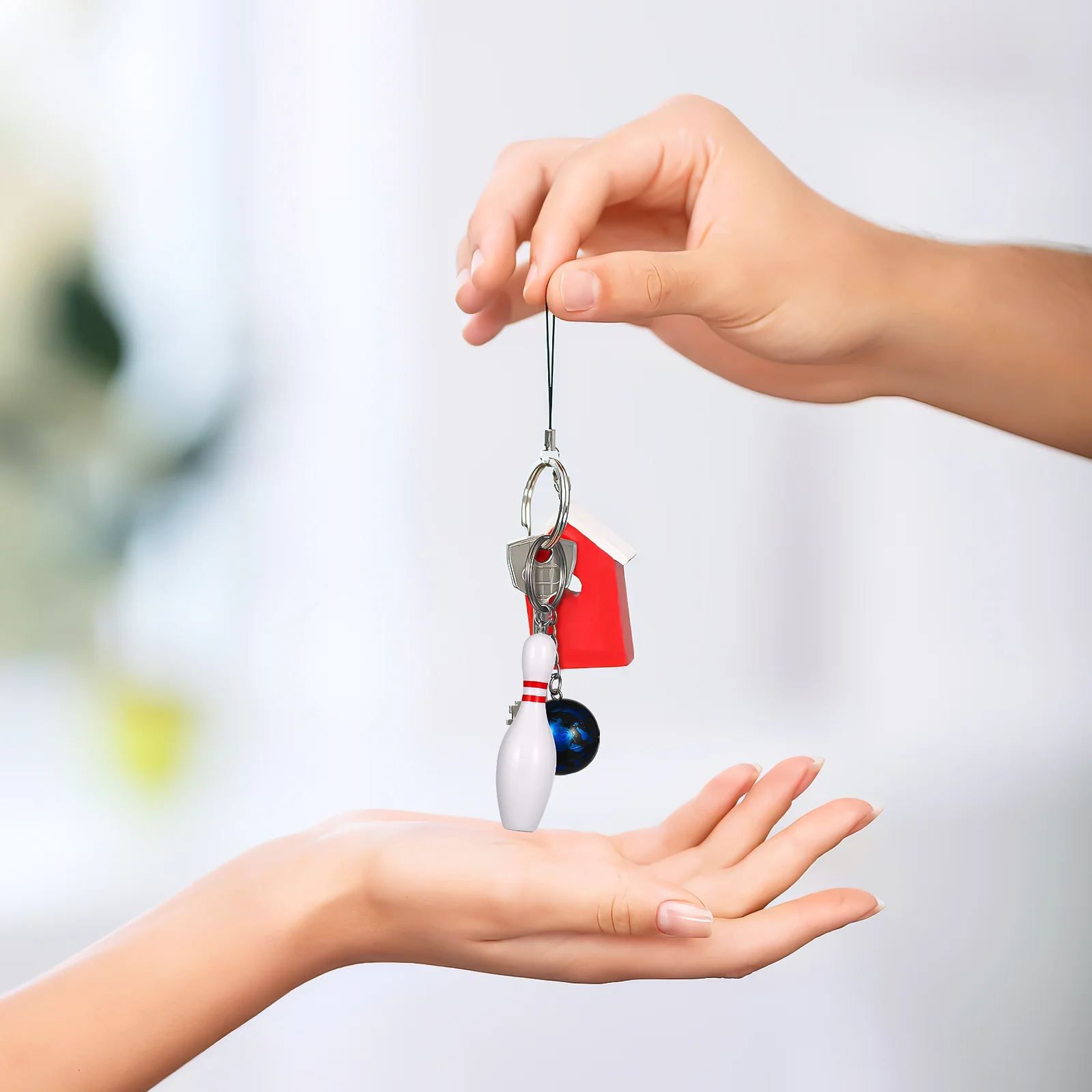 Bowling Pendant Key Party Pin Ball Accessories Favors Mini Decorations Gifts Holder Rings Keys Pins Men Ring Kids Car Hanging
Bowling Pendant Key Party Pin Ball Accessories Favors Mini Decorations Gifts Holder Rings Keys Pins Men Ring Kids Car Hanging