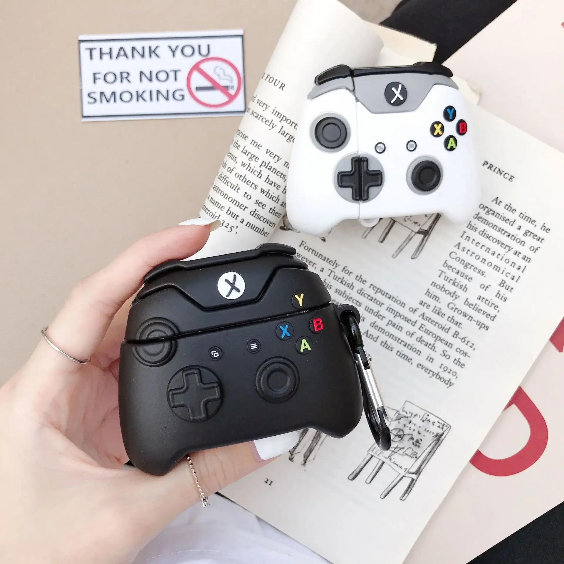Hot Classic Retro Game Console Wireless Bluetooth Earphone Case for Airpods pro 1 2 3D gameboy Silicone Headphone xbox Cover
Hot Classic Retro Game Console Wireless Bluetooth Earphone Case for Airpods pro 1 2 3D gameboy Silicone Headphone xbox Cover