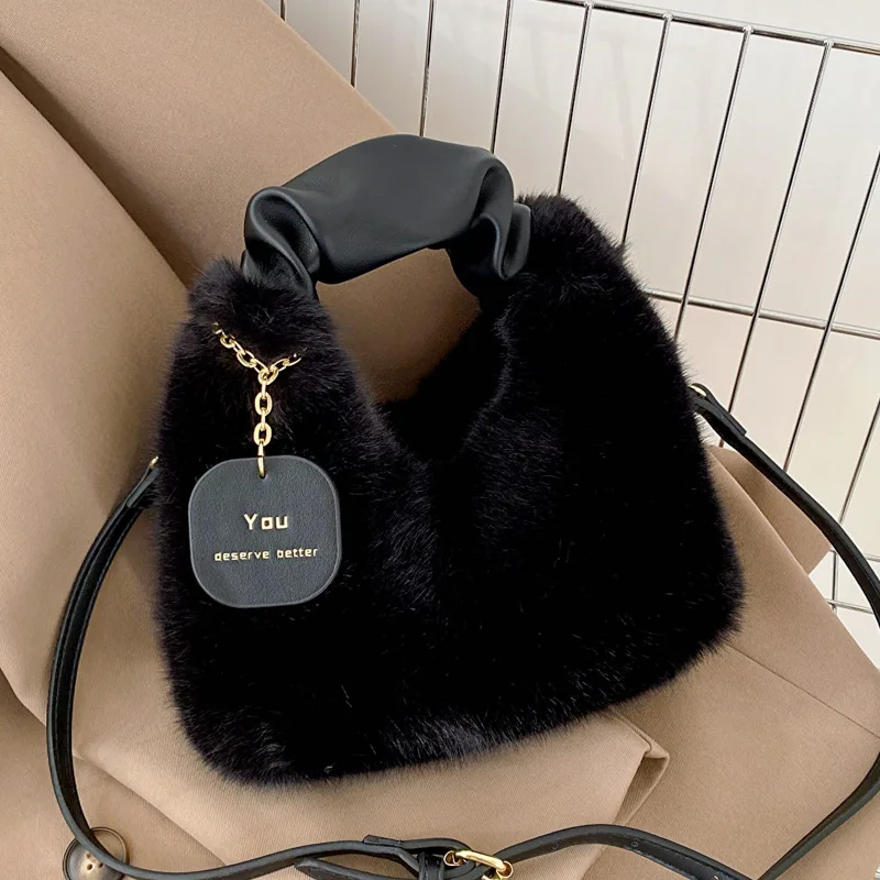 Online celebrity popular 2023 new autumn handbag cute plush women's single shoulder crossbody bag
Online celebrity popular 2023 new autumn handbag cute plush women's single shoulder crossbody bag