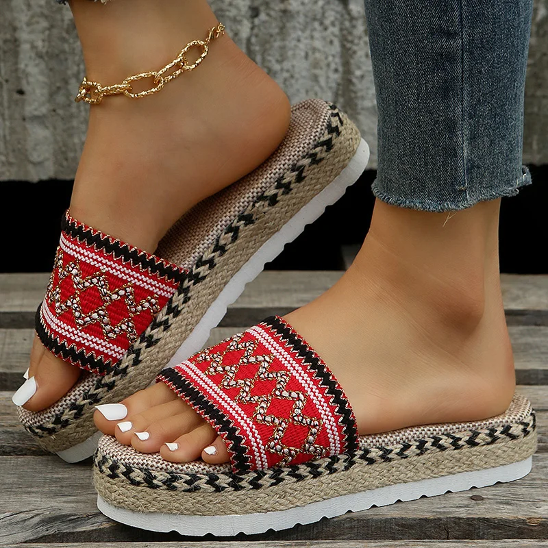 2023 New Fashion Summer Shoes Women Sandals Solid Color Non Slip Slip On Slipper Beach Shoes For Women Zapatos De Mujer Footwear
2023 New Fashion Summer Shoes Women Sandals Solid Color Non Slip Slip On Slipper Beach Shoes For Women Zapatos De Mujer Footwear