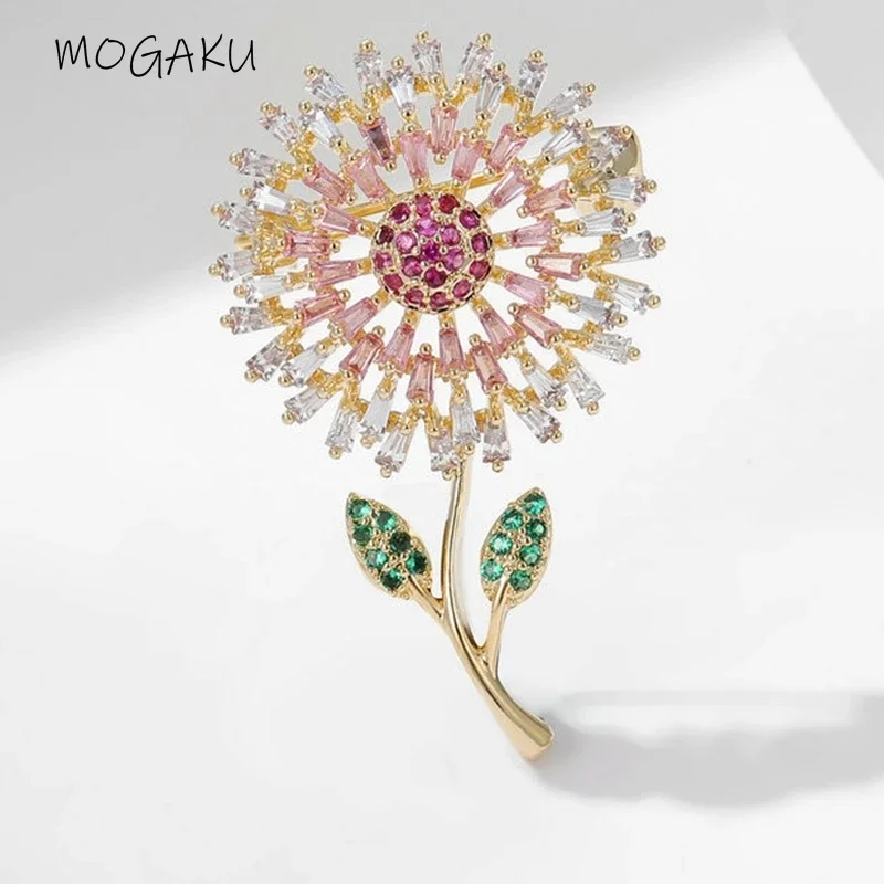 

MOGAKU Fashion OL Sunflower Brooches Elegant Exquisite Zircon Cubic Flower Lapel Pins Girls Brooch Pin Dress Accessories Gifts