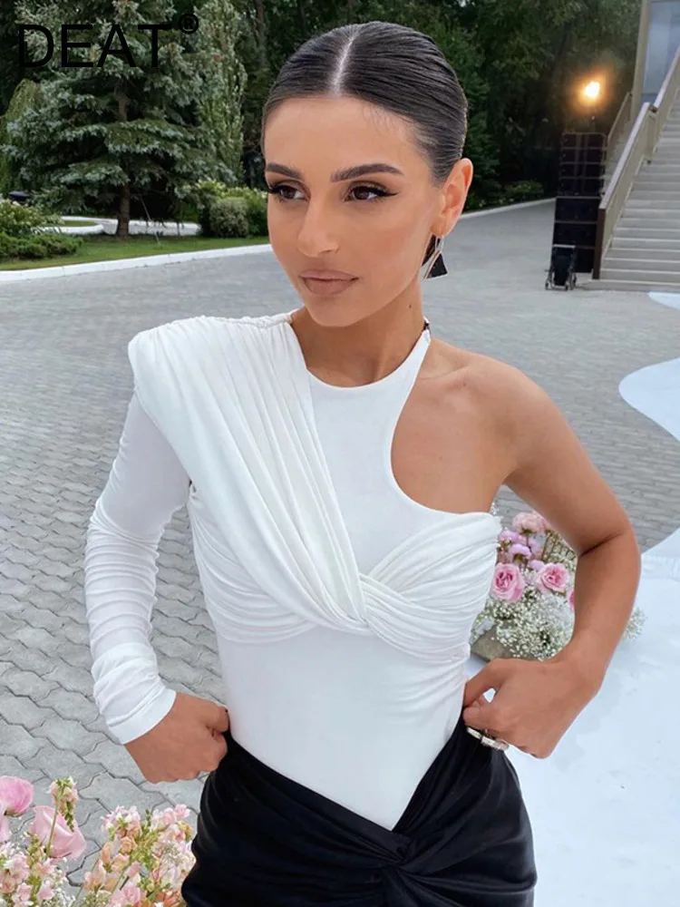 DEAT Fashion Women's Jumpsuit One Shoulder Round Collar Backless Folds Slim Designer Lady Clothing Autumn 2023 New Tide 7AB1096
DEAT Fashion Women's Jumpsuit One Shoulder Round Collar Backless Folds Slim Designer Lady Clothing Autumn 2023 New Tide 7AB1096