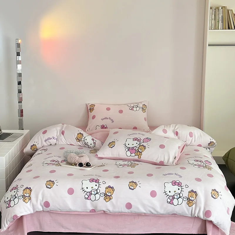Kawaii Sanrio мультфильм Hello Kitty Kuromi Mymelody Cinnamoroll аниме молоко плюшевый термальный Комплект постельного белья из четырех предметов
Kawaii Sanrio мультфильм Hello Kitty Kuromi Mymelody Cinnamoroll аниме молоко плюшевый термальный Комплект постельного белья из четырех предметов
