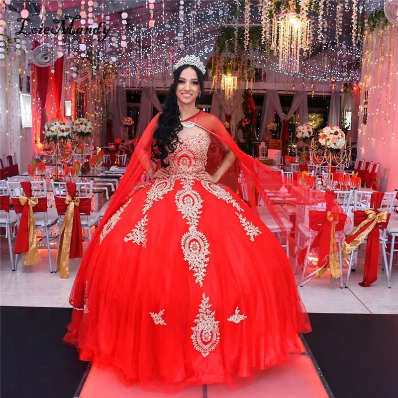 

Red Ball Gown Quinceanera Dresses Long 2023 Luxury Lace Sweet 16 Pageant Dress With Detachable Wraps Vestidos de 15 quinceañera