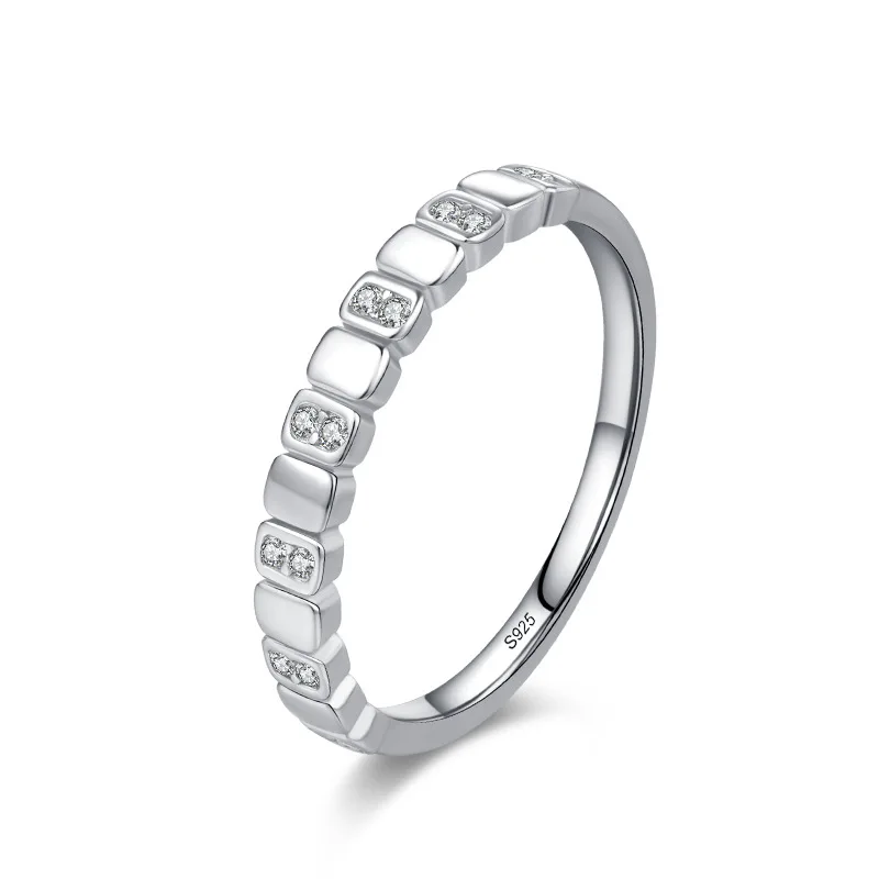 

S925 Sterling Silver Geometric Ring for Women in Europe, America, Niche and Versatile Design with Diamond Inlay, Simple