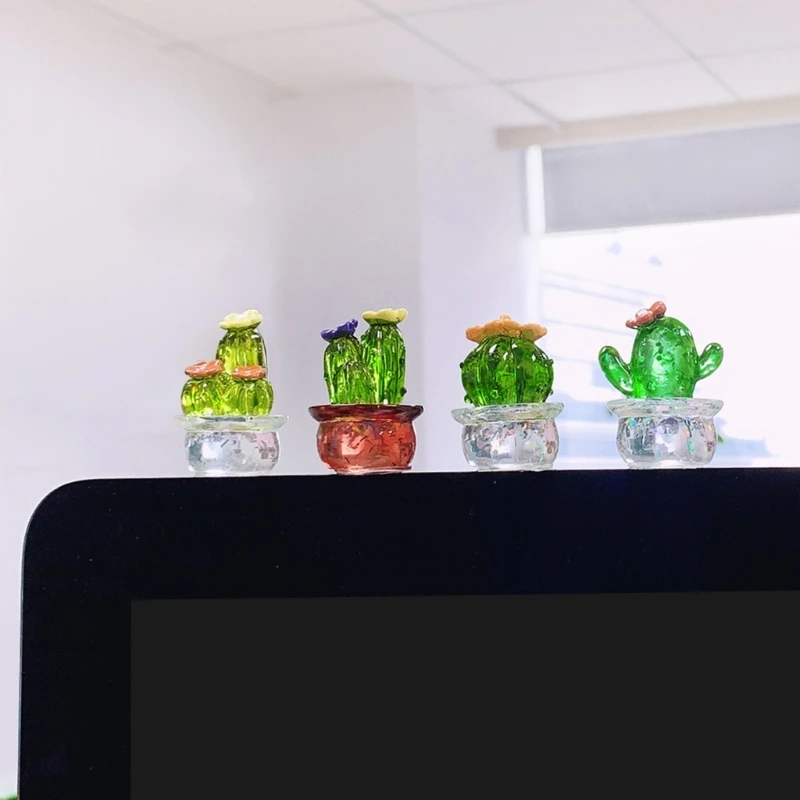 

Resin Transparent Cactus Ornament Car Interior Potted Plant Decors Desktop Gadget Small Gifts Home Decoration Figurines