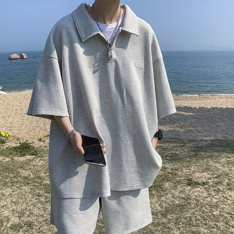 Korean salt style plus size suits for men and women, waffle polo shirts, short-sleeved oversize street ins men clothing y2k tops
Korean salt style plus size suits for men and women, waffle polo shirts, short-sleeved oversize street ins men clothing y2k tops