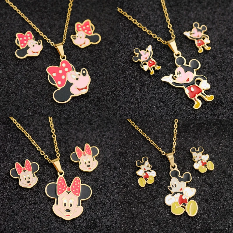 Модная фигурка из мультфильма «Микки и Минни» 
Модная фигурка из мультфильма «Микки и Минни»