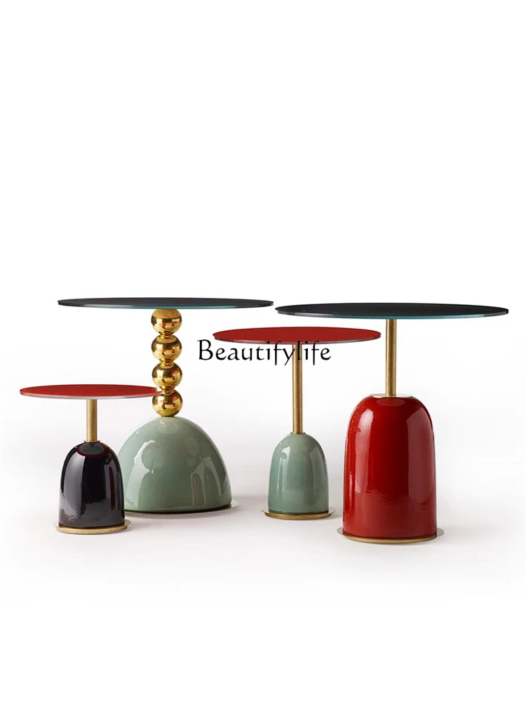 

Маленький кофейный столик из массива дерева с краской в скандинавском стиле, роскошный круглый Угловой Столик для маленькой квартиры, боковой столик для балкона, кофе