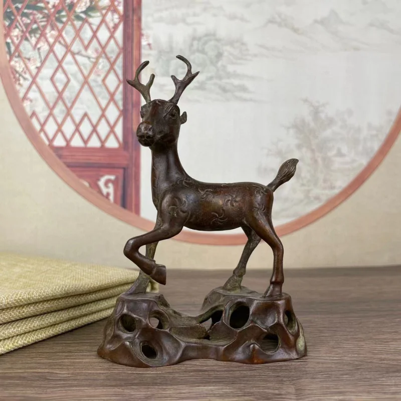 Copper Sika Deer Decoration Mini Deer Office Living Room Tea Ornaments Home Desktop Creative Crafts Decoration
Copper Sika Deer Decoration Mini Deer Office Living Room Tea Ornaments Home Desktop Creative Crafts Decoration