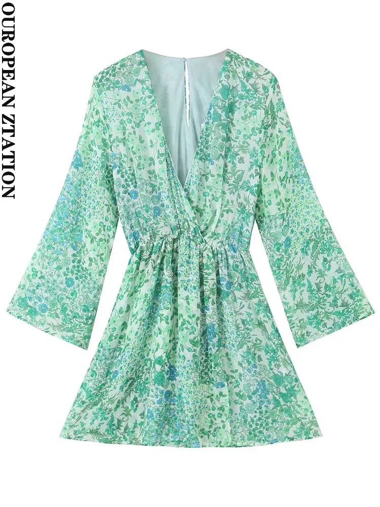 PAILETE Women 2023 fashion floral print playsuits vintage long sleeve elastic waist female jumpsuits mujer
PAILETE Women 2023 fashion floral print playsuits vintage long sleeve elastic waist female jumpsuits mujer