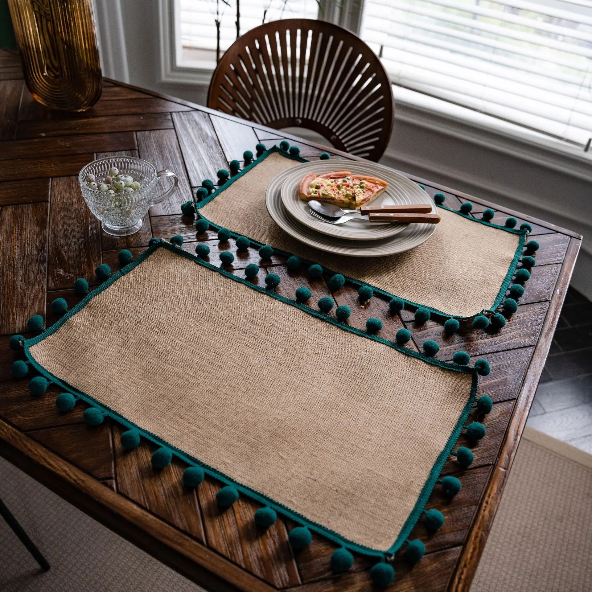 Round 30/38cm Modern Flag Green Woven Tassel Table Flag Mat Rustic Tablecloth Tapestry Burlap Runners Cotton Cloth Dining Decor
Round 30/38cm Modern Flag Green Woven Tassel Table Flag Mat Rustic Tablecloth Tapestry Burlap Runners Cotton Cloth Dining Decor