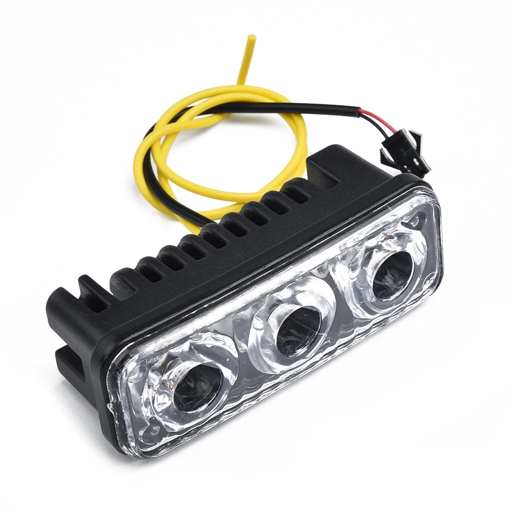 2*Car Daytime Running Lights 3-LED White DRL Amber Turn Signal Front Fog Lamp Car Accessories Automotive Goods
2*Car Daytime Running Lights 3-LED White DRL Amber Turn Signal Front Fog Lamp Car Accessories Automotive Goods