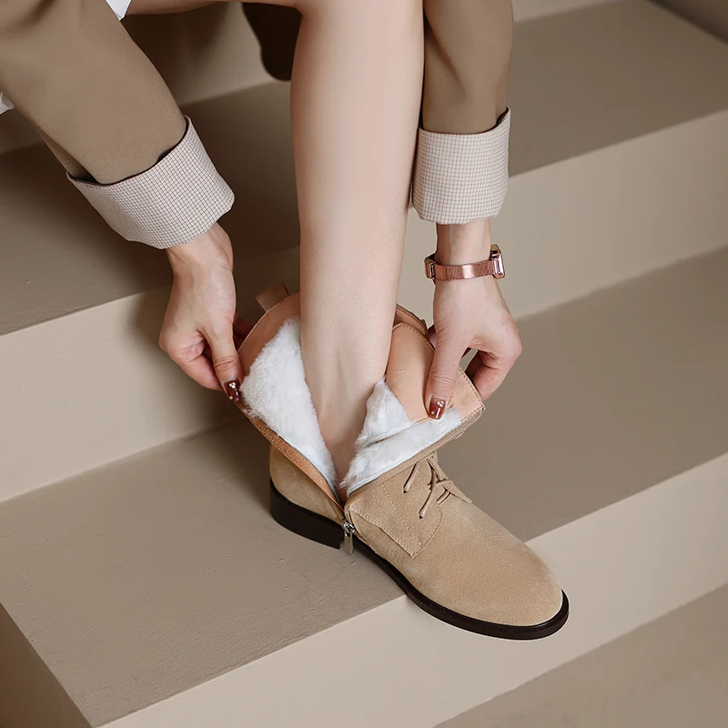 2022 new European Russia winter ankle boots natural leather warm snow boots 22-24.5cm cowhide/Suede+wool side zip woolen boots
2022 new European Russia winter ankle boots natural leather warm snow boots 22-24.5cm cowhide/Suede+wool side zip woolen boots