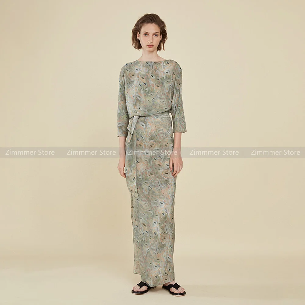 Spanish niche design ~ imperial sister high J style retro print wrapped buttoned V-neck tie dress
Spanish niche design ~ imperial sister high J style retro print wrapped buttoned V-neck tie dress