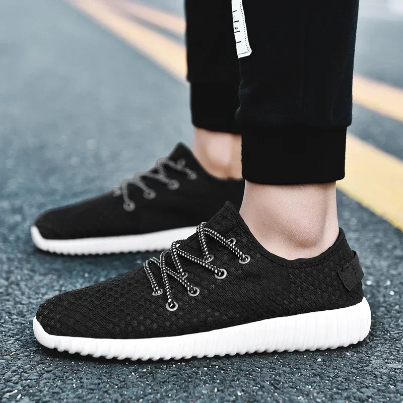 

2023 New Shoes for Men Lace Up Men's Vulcanize Shoes Autumn Round Toe Solid Net Grid Breathable Low-heeled Men's Sports Shoes