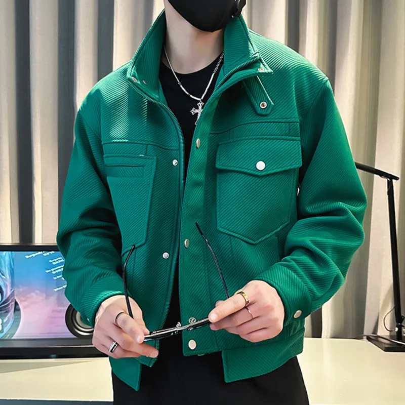 Solid Color Large Pocket Baseball Jacket Men Coat Lapel Jacket Male Club Outfit Green Retro High Street Couple Bomber Jacket
Solid Color Large Pocket Baseball Jacket Men Coat Lapel Jacket Male Club Outfit Green Retro High Street Couple Bomber Jacket