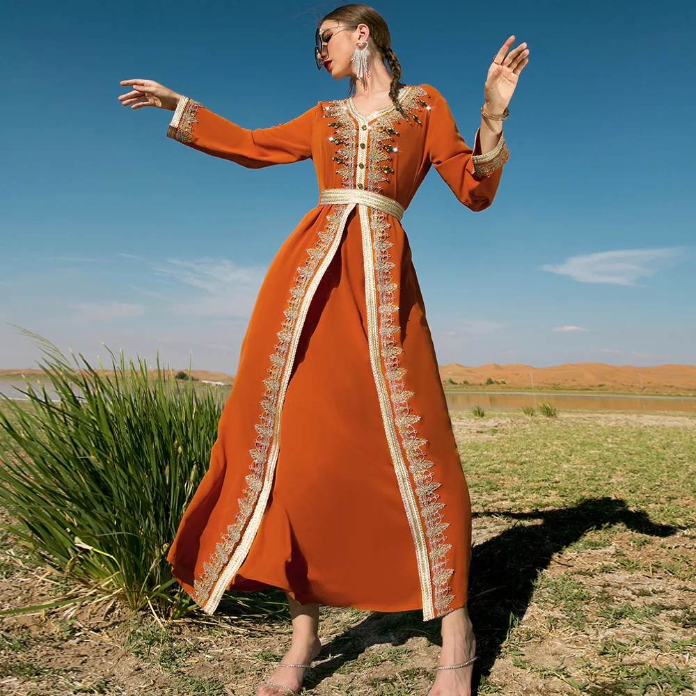 Ramadan Muslim Dress Eid Caftan Marocain Hijab Abaya Femme Dubai Kaftan Abayas Women Robe Diamond Evening Party Dresses Vestido
Ramadan Muslim Dress Eid Caftan Marocain Hijab Abaya Femme Dubai Kaftan Abayas Women Robe Diamond Evening Party Dresses Vestido
