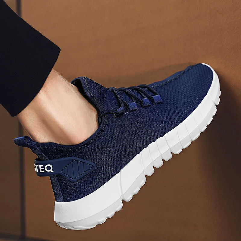 Men Running Shoes 2022 Comfortable Sport Shoes Men Trend Lightweight Walking Shoes Men Sneakers Breathable Zapatillas 39-46 
Men Running Shoes 2022 Comfortable Sport Shoes Men Trend Lightweight Walking Shoes Men Sneakers Breathable Zapatillas 39-46