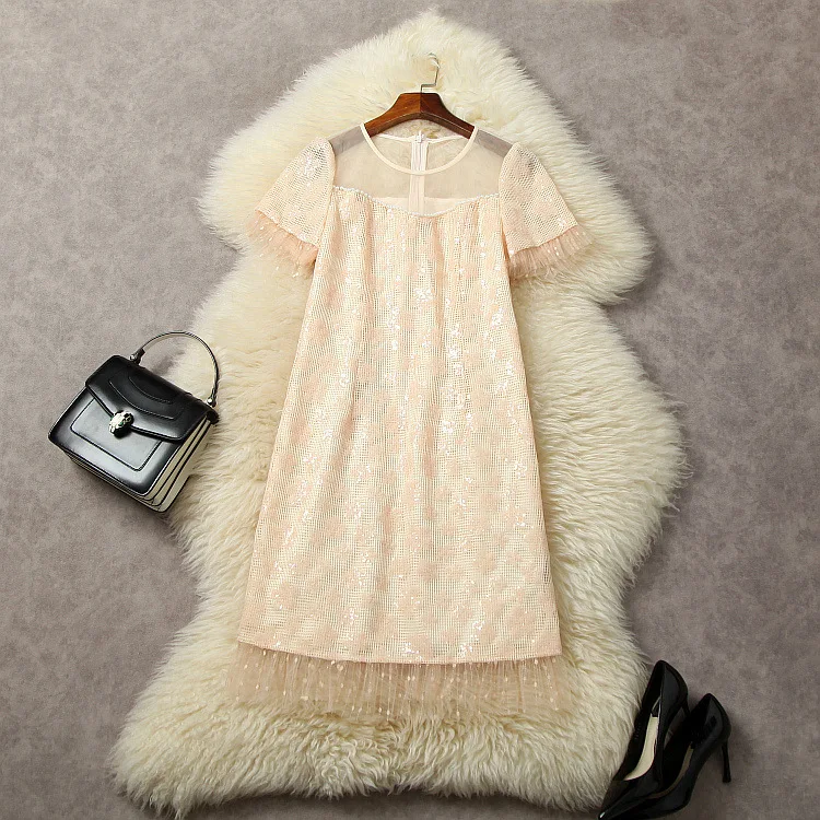 European and American women's clothes 2023 summer new Round neck Short-sleeved heavy sequin beading fashion Dress
European and American women's clothes 2023 summer new Round neck Short-sleeved heavy sequin beading fashion Dress