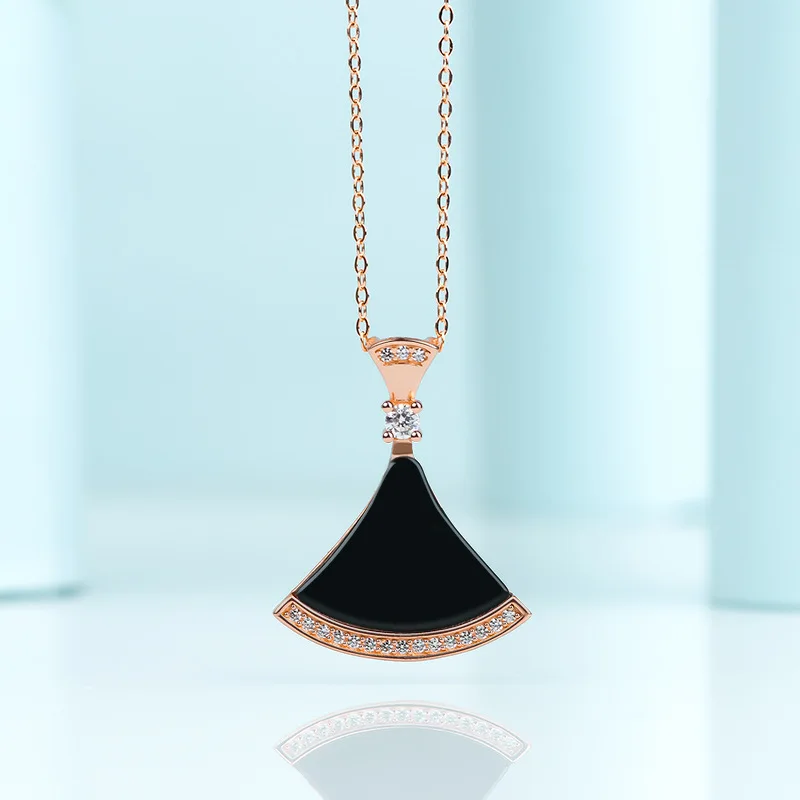 925 Silver Inlaid Natural Ink Jade A Goods Skirt Ink Jadeite Necklace Pendant Female Charms Collar Chain Fashion Jewelry
925 Silver Inlaid Natural Ink Jade A Goods Skirt Ink Jadeite Necklace Pendant Female Charms Collar Chain Fashion Jewelry
