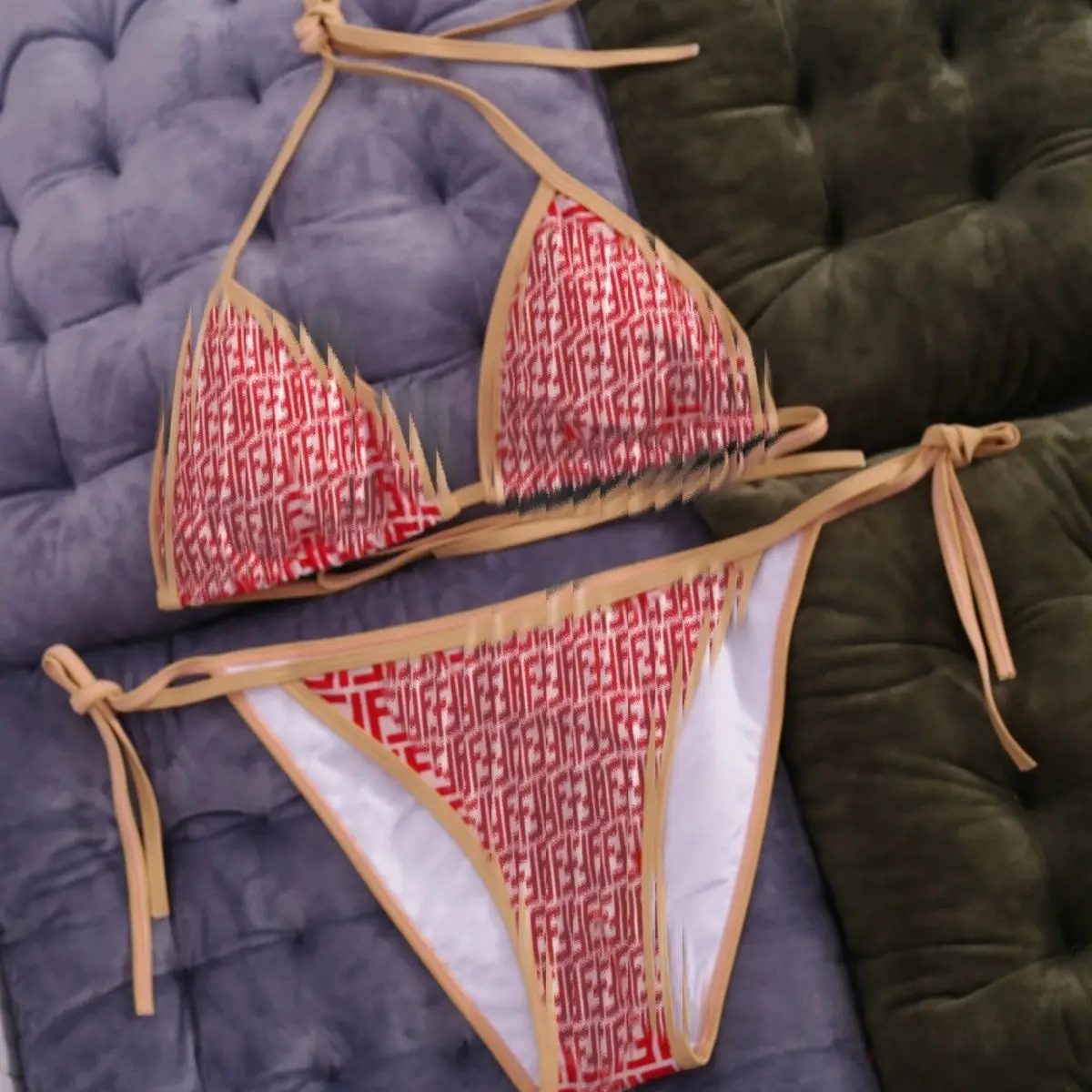 Triangle Split Swimsuit for Women, Side Tie Bikini Set, European and American Style Swimwear
Triangle Split Swimsuit for Women, Side Tie Bikini Set, European and American Style Swimwear