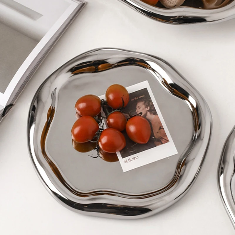 Modern Silver Plated Ceramic Jewelry Storage Tray Light Luxury Breakfast Plate Coffee Cup Mat Home Decoration
Modern Silver Plated Ceramic Jewelry Storage Tray Light Luxury Breakfast Plate Coffee Cup Mat Home Decoration
