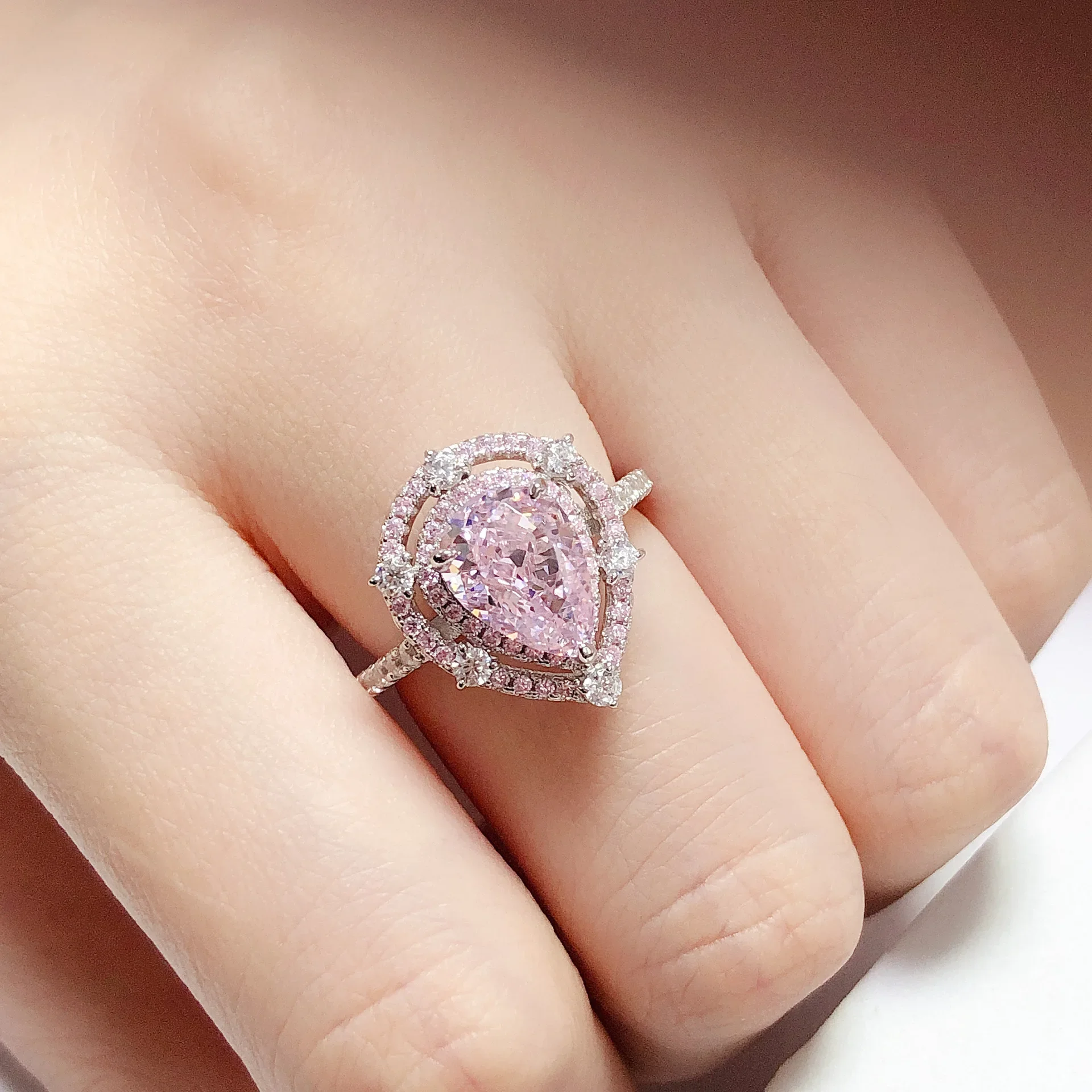 

Однотонное Белое золото 14 к AU585 платина PT950 розовое кольцо с бриллиантами в форме капли 2 карата женское кольцо с розовыми бриллиантами