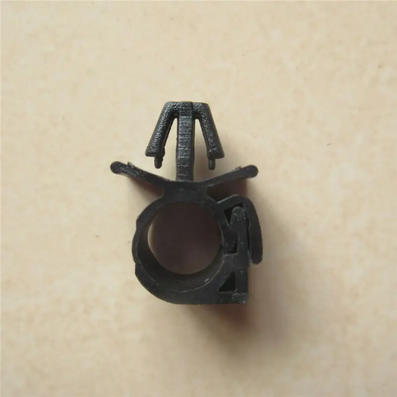 20Pcs Plastic Car Oil Pipe Beam Line Clips Wiring Harness Wrap Cable Fastener Interior Accessories Auto Fastener Clips
20Pcs Plastic Car Oil Pipe Beam Line Clips Wiring Harness Wrap Cable Fastener Interior Accessories Auto Fastener Clips