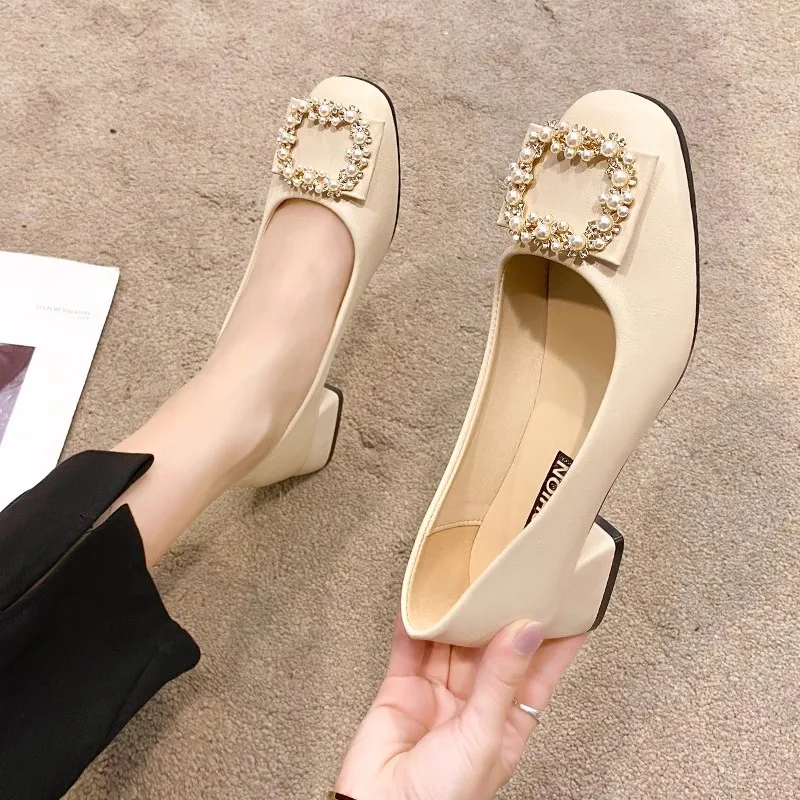 High Quality Spring Autumn Fashion Patent Leather Square Heel Pumps Women Shoes Lady Casual Comfort Party Wedding Office Shoes
High Quality Spring Autumn Fashion Patent Leather Square Heel Pumps Women Shoes Lady Casual Comfort Party Wedding Office Shoes