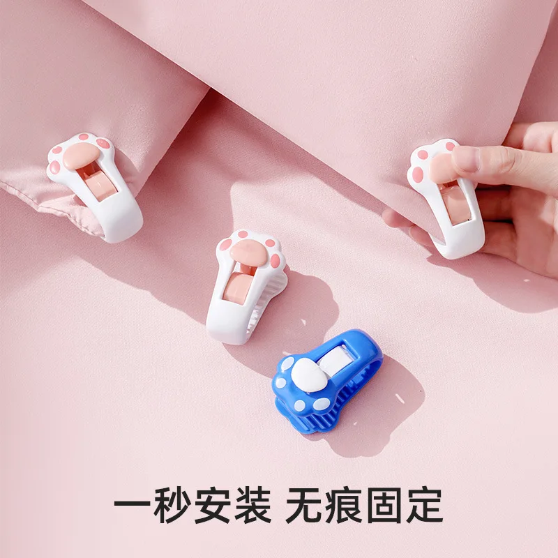 4Pcs Cartoon Quilt Cover Bed Sheet Fixer Home Bed Sheet Safety Anti-run Buckle Cat Claw Quilt Bed Sheet Anti-slip Clip
4Pcs Cartoon Quilt Cover Bed Sheet Fixer Home Bed Sheet Safety Anti-run Buckle Cat Claw Quilt Bed Sheet Anti-slip Clip