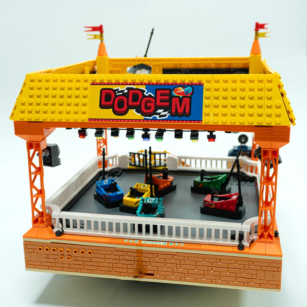 Creative Amusement Park: Bumper Car Building Blocks Set, Urban Street View Assembly, Building Blocks, Children's Toys 1099pcs Creative Amusement Park: Bumper Car Building Blocks Set, Urban Street View Assembly, Building Blocks, Children's Toys 1099pcs