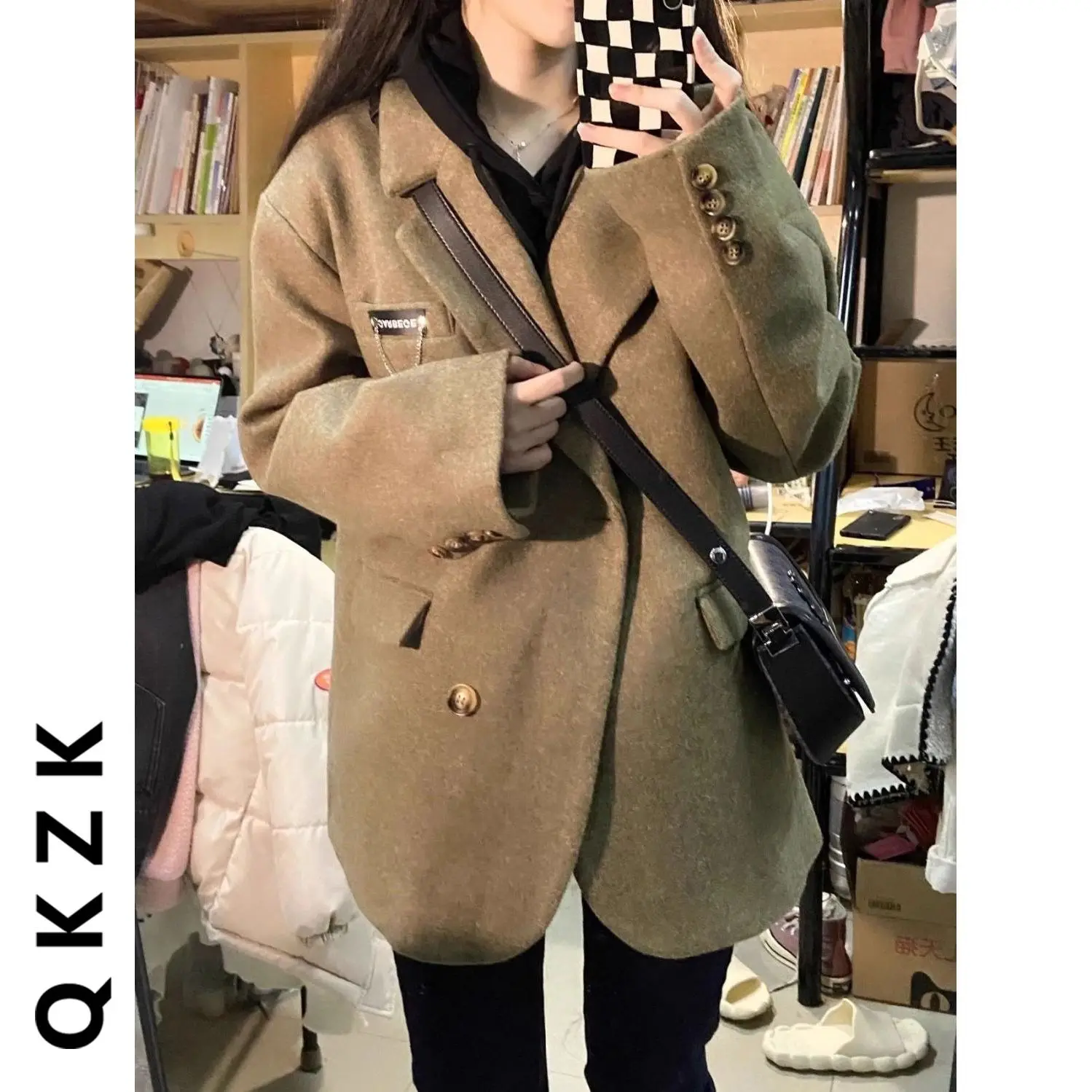 Elegant High-end Women Woolen Suit Jacket 2023 Autumn and Winter Korean Style Loose Fried Street All-match Casual Suit Coat Top
Elegant High-end Women Woolen Suit Jacket 2023 Autumn and Winter Korean Style Loose Fried Street All-match Casual Suit Coat Top