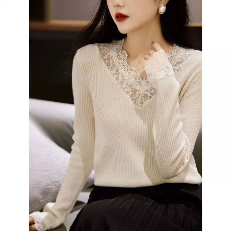 Fashionable V-neck Cashmere Sweater for Women With Autumn And Winter Lace Hem, Versatile And Slimming, With a Wool Base Sweater
Fashionable V-neck Cashmere Sweater for Women With Autumn And Winter Lace Hem, Versatile And Slimming, With a Wool Base Sweater