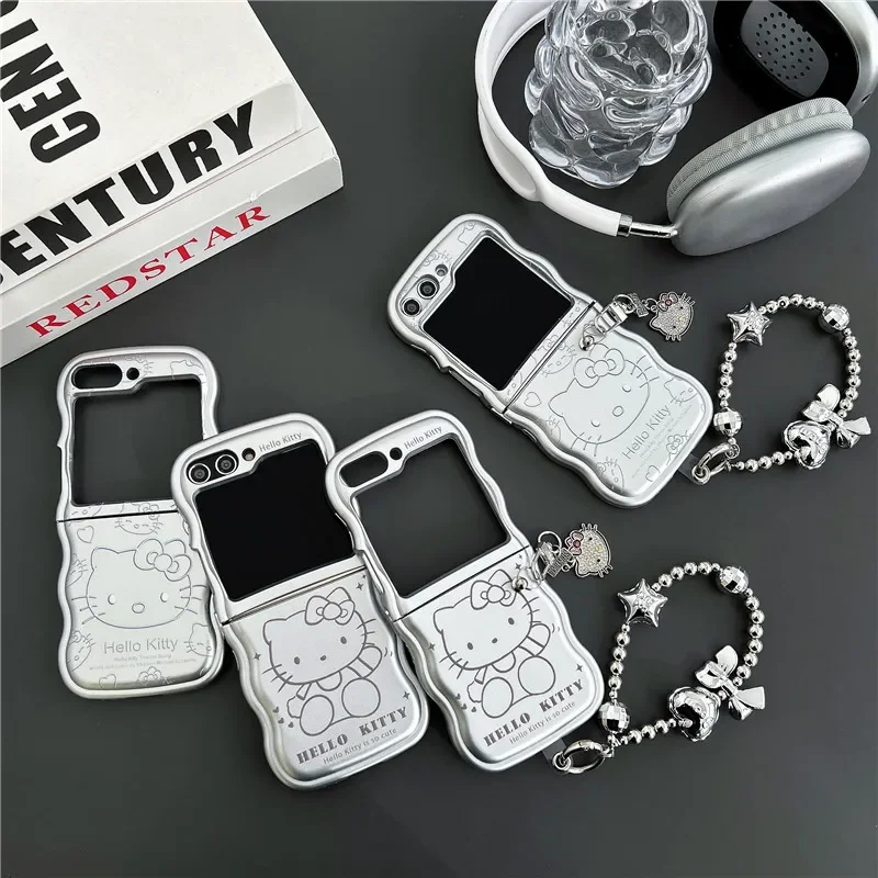

Sanrio Hello Kitty Metallic silver frosted Couple Phone Case For Samsung Galaxy Z Flip 3 4 5G ZFlip3 ZFlip4 Flip3 Flip4 Cover