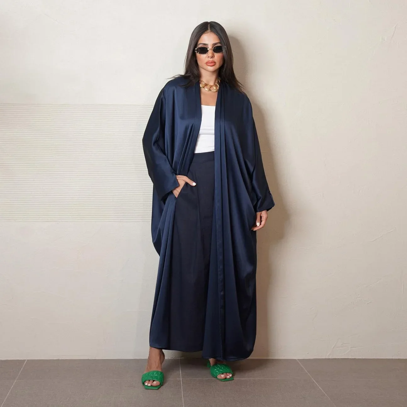 

Satin Eid Open Abaya Women Muslim Dress Kimono Khimar Kaftan Hijab Ramadan Abayas Bat Sleeve Jilbab Long Robe Islam Clothing
