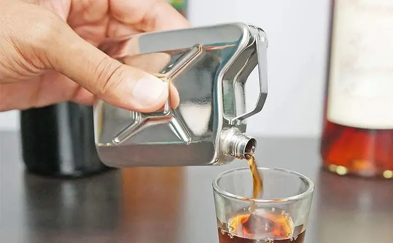 stainless Steel Hip Flask Wine Whisky Pot Bottle For Men Portable Drinker Alcohol Container Pocket Wine Bottle Screw Cap
stainless Steel Hip Flask Wine Whisky Pot Bottle For Men Portable Drinker Alcohol Container Pocket Wine Bottle Screw Cap